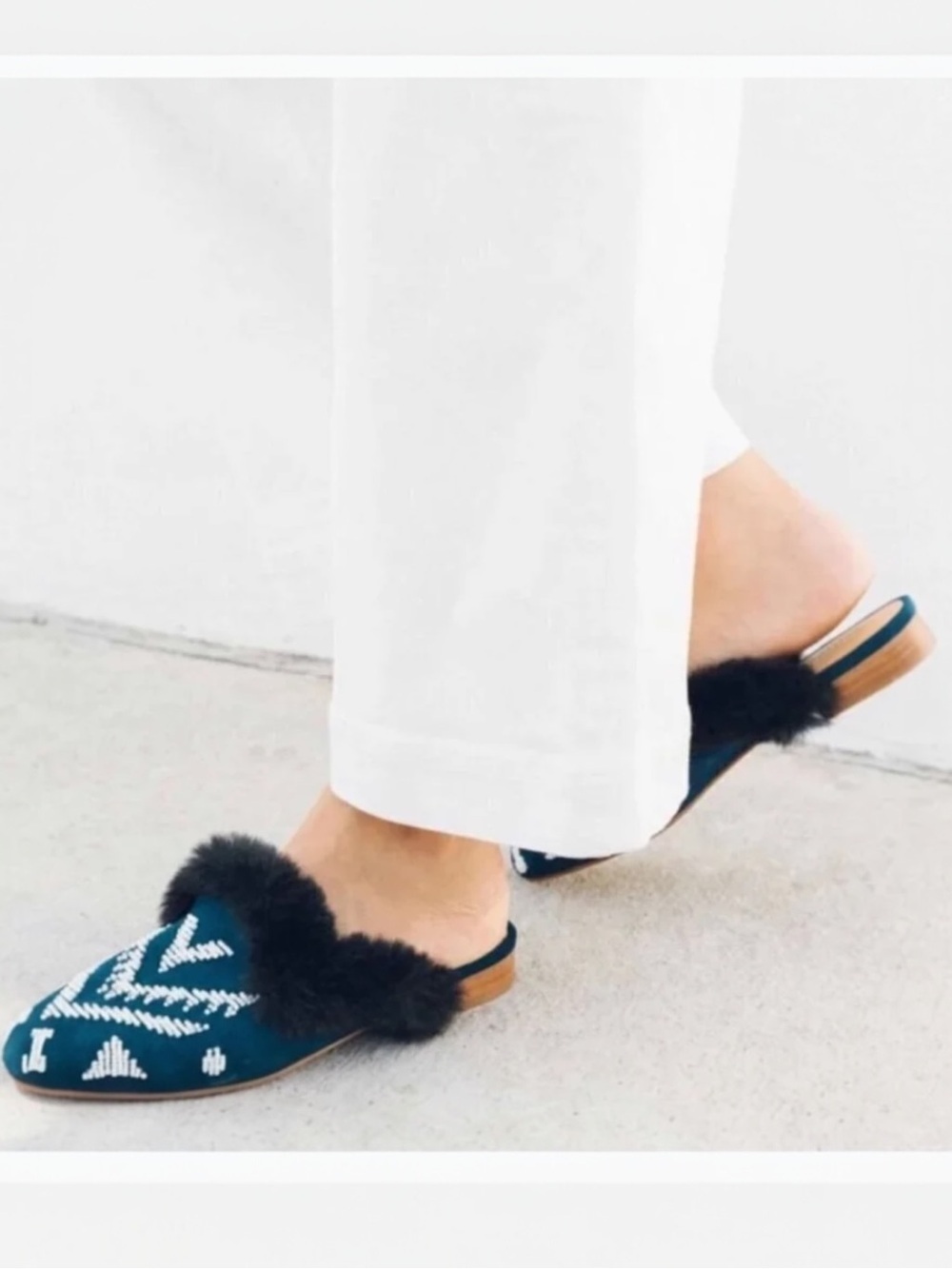 Soludos Sedona Navy Beaded Faux Fur Mule Flats Size 6 NIB